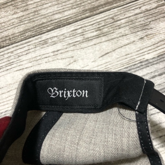 Brixton Snapback Hat Men’s One Size Color Block Acrylic Wool Gray Red - Picture 7 of 7